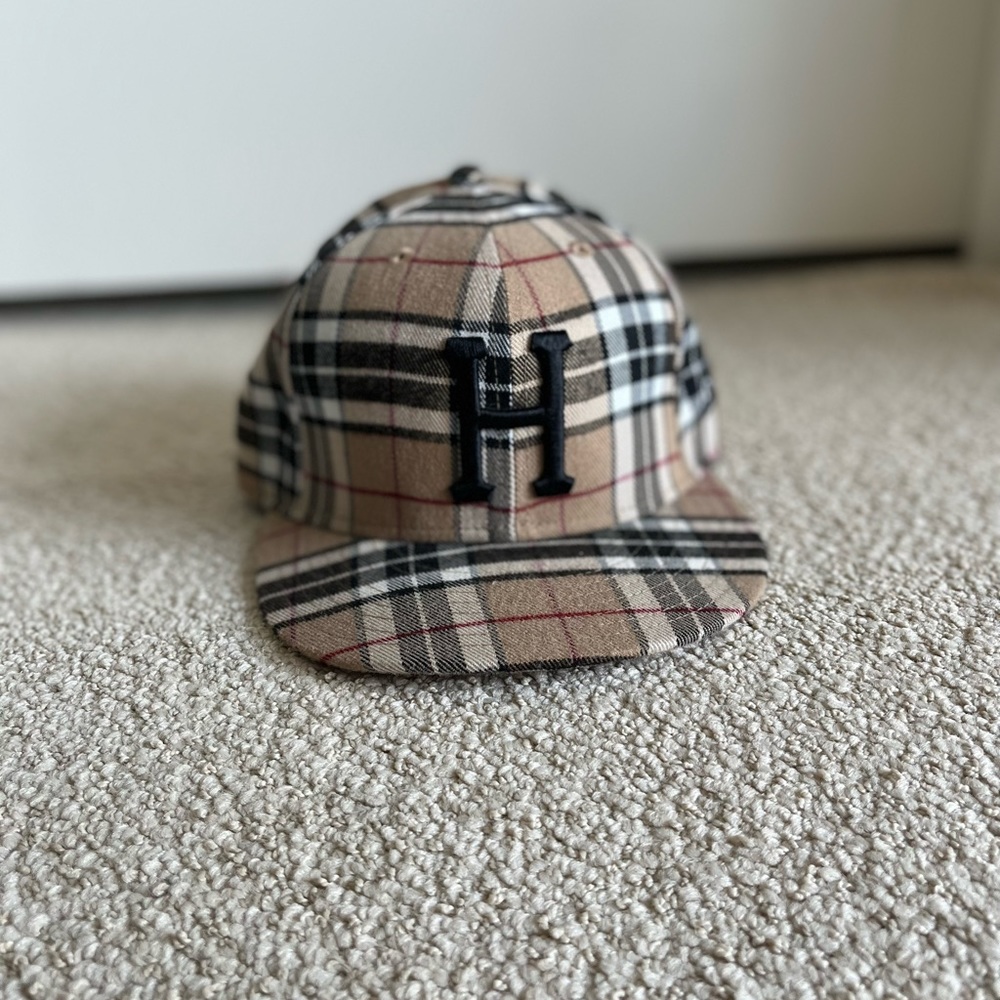 COPY - Rare Burberry × Huf × New Era Hat